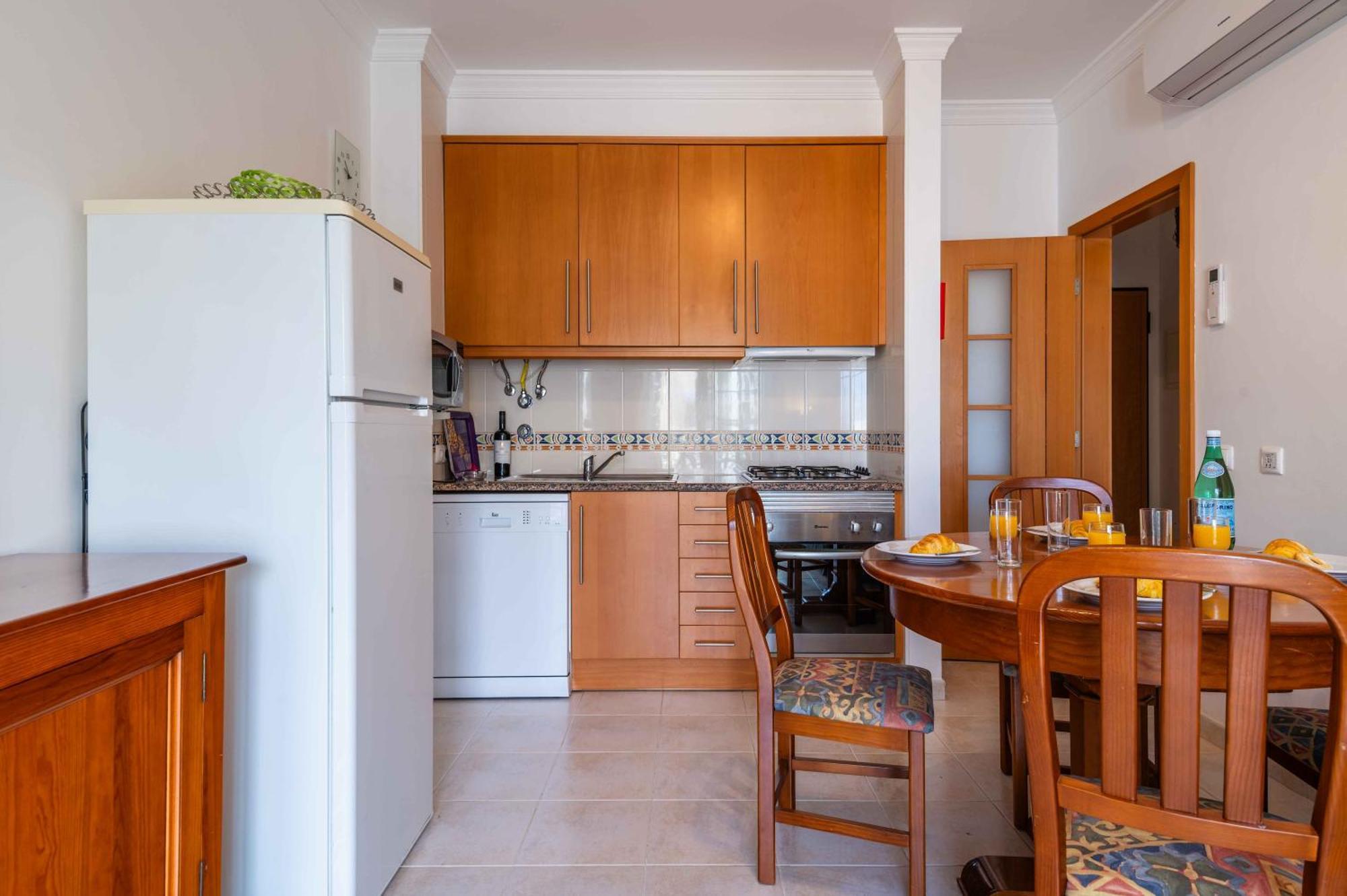 Apartamentos Bosque Sao Jose アルブフェイラ エクステリア 写真